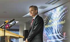 Prof. Karsten Danzmann on 11 February 2016 at the press conference about the first direct detection of gravitational waves.