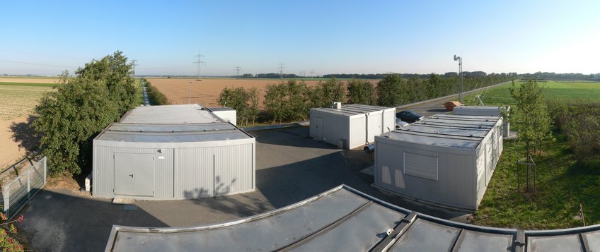 Anfahrt zum Gravitationswellendetektor GEO600 Anfahrt zum Gravitationswellendetektor GEO600