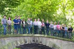 Die Arbeitsgruppe „Suchen nach kontinuierlichen Gravitationswellen“ im Sommer 2017.